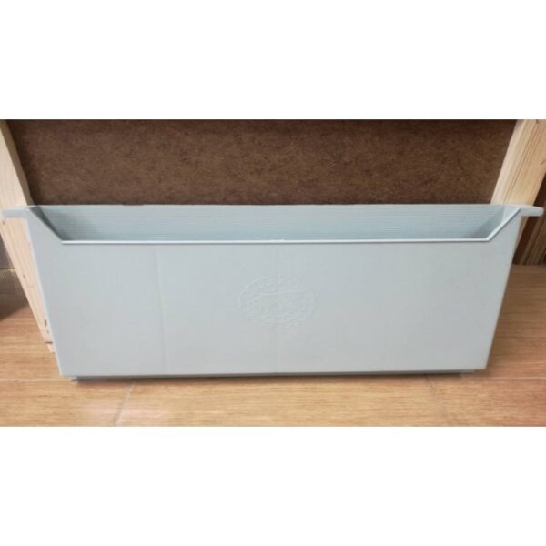 vtreshna-khranilka-25l